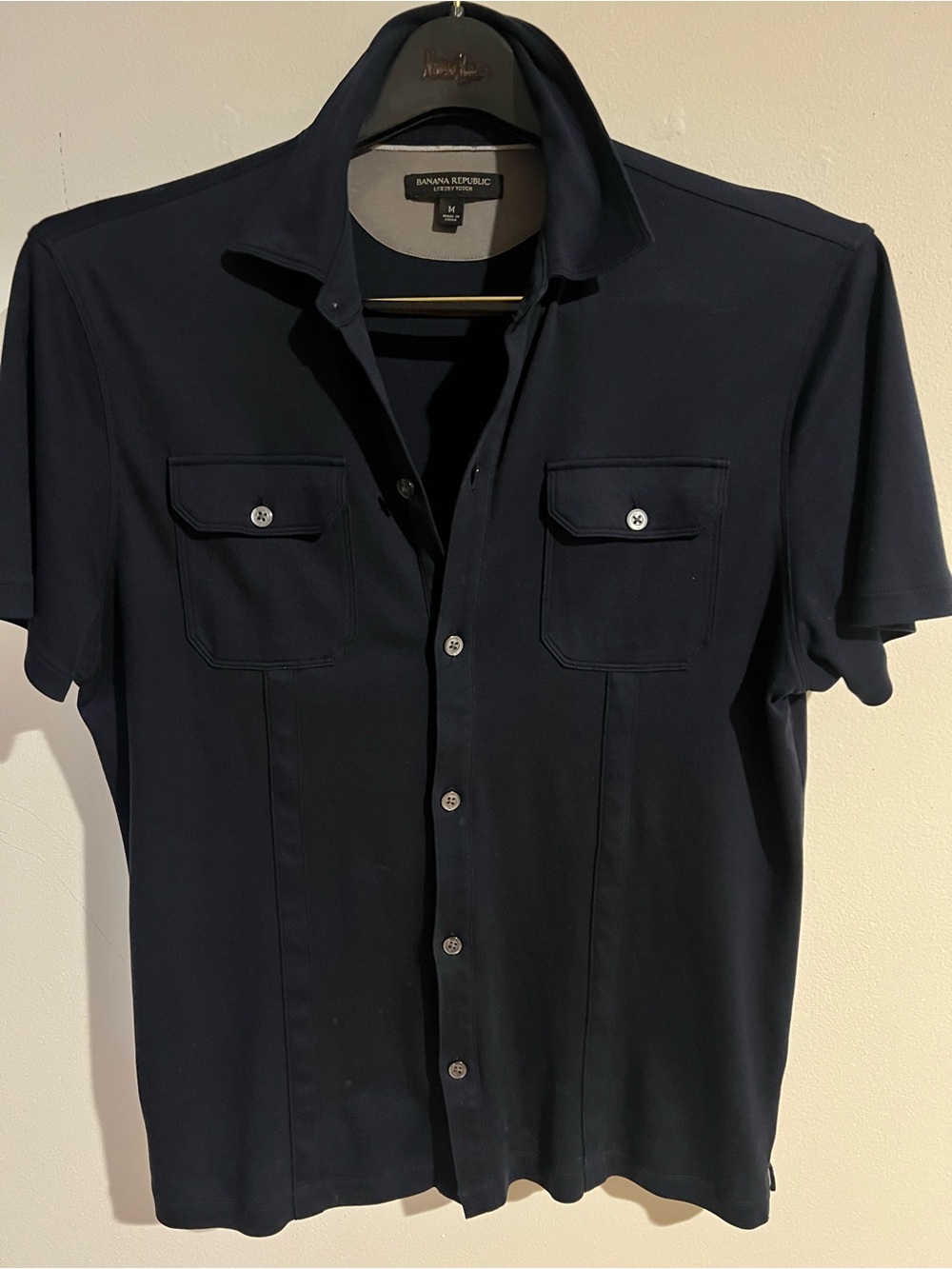 Banana Republic Men's Navy Short-Sleeve Button Down lux Shirt